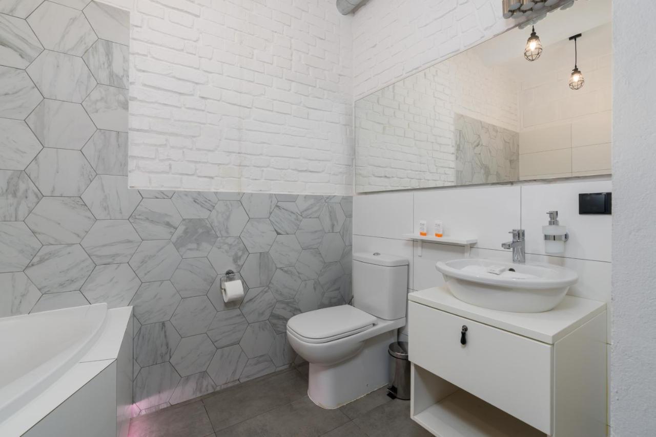 Underground Level Apartments Strzalowa By Renters Poznan Exterior photo