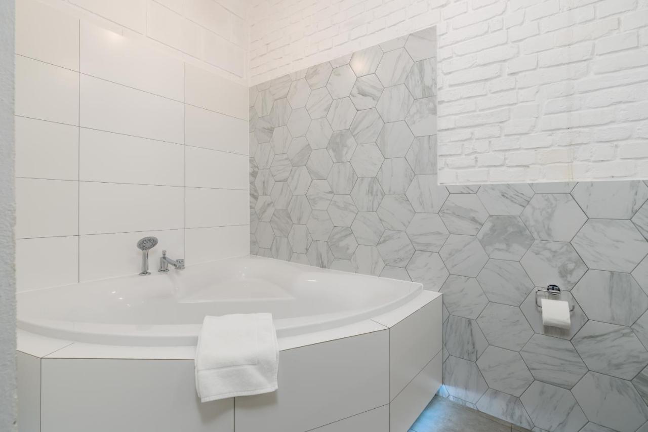 Underground Level Apartments Strzalowa By Renters Poznan Exterior photo