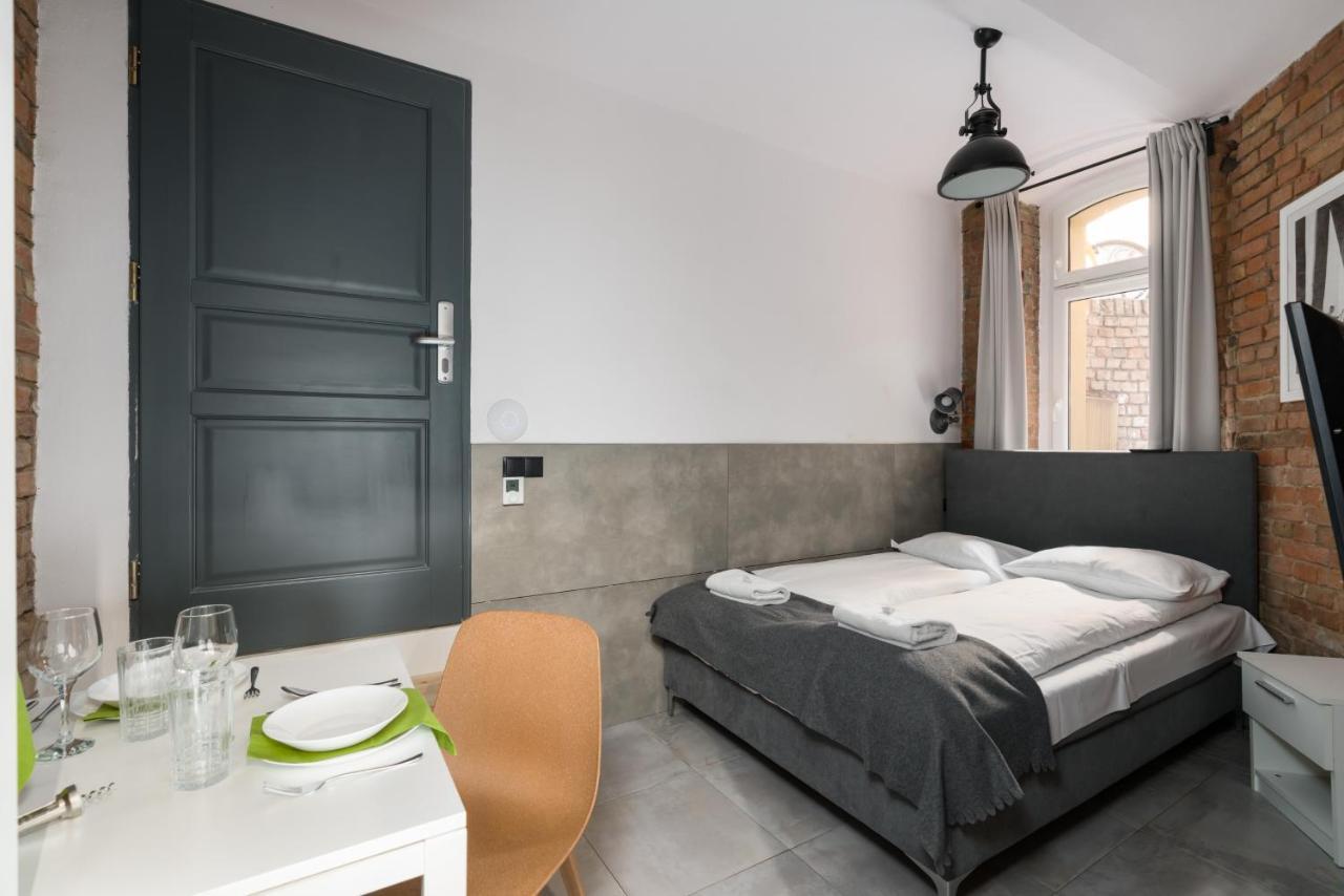 Underground Level Apartments Strzalowa By Renters Poznan Exterior photo
